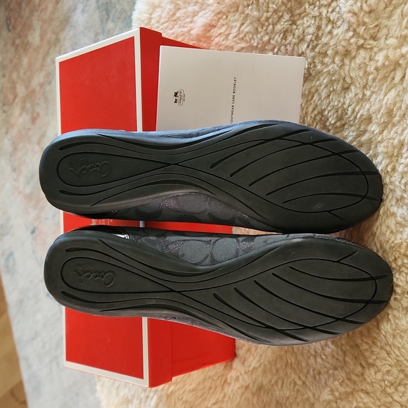 NWT IOB Coach August PGM Signature Indigo Metallic Ballet Flats - Picture 9 of 16